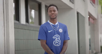 Sterling tem o maior salário do elenco do Chelsea. (Foto: Reprodução)