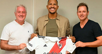 Antes do Pachuca, Salomon Rondón atuou pelo River Plate. (Foto: Divulgação / River Plate)