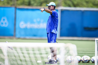 Gustavo Quinteros é peça importante no planejamento do Grêmio. (Foto: Lucas Uebel / Grêmio FBPA)